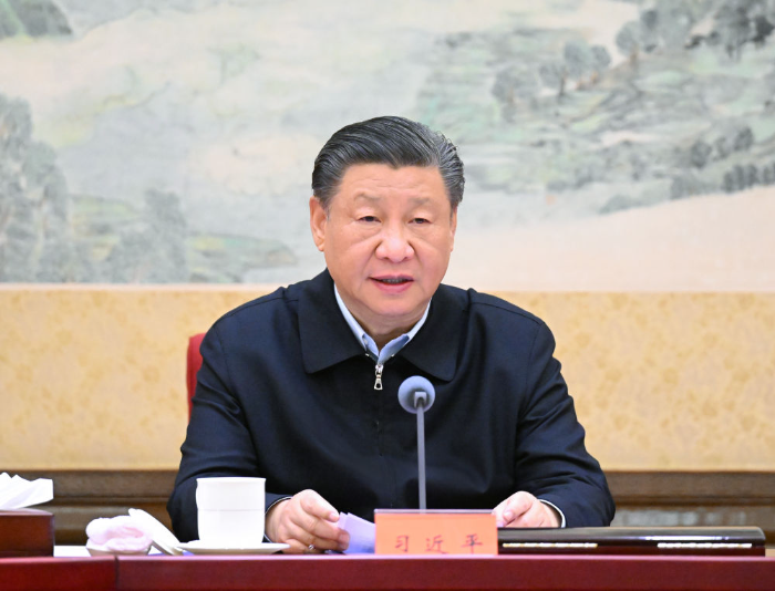 中共中央政治局召开专题民主生活会 习近平主持会议并发表重要讲话.jpg